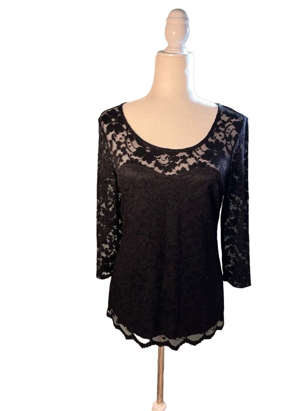 K. Jordan black lace 3/4 sleeve wide neck top - M